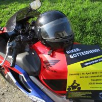 Biker treffen sich zum Gottesdienst am 14. April