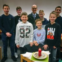 Mit Segenswünschen in Gemeinde verabschiedet