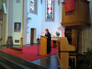Anja Karthäuser predigt