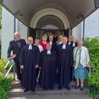 Eine Einführung und zwei Verabschiedungen in Wissen