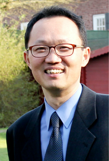 Pfarrer Eun Pyo Lee